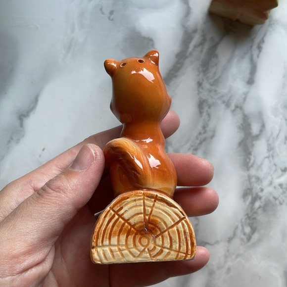 VTG Giftcraft Squirrels On Logs Salt & Pepper Shakers MCM Japan - Picture 4 of 11